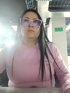 Romina693 online show from 10/06/25, 06:44