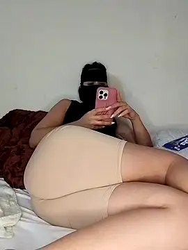 Snapshot of Samaarsexy23 chatting on 09/11/25, 11:21 Samaarsexy23 online show from 09/11/25, 11:21