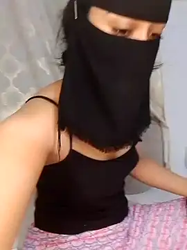 Snapshot of Samaarsexy23 chatting on 11/12/25, 12:49 Samaarsexy23 online show from 11/12/25, 12:49