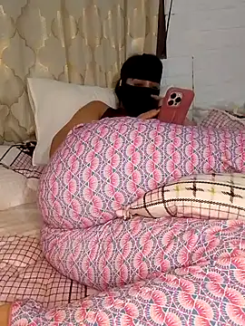 Snapshot of Samaarsexy23 chatting on 11/21/25, 11:09 Samaarsexy23 online show from 11/21/25, 11:09