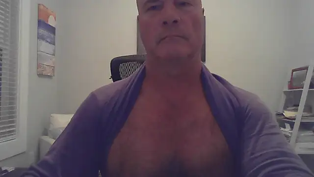 Snapshot of cyclone1212 chatting on 03/03/26, 10:10 cyclone1212 online show from 03/03/26, 10:10