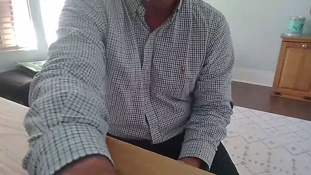 Snapshot of cyclone1212 chatting on 03/17/26, 02:53 cyclone1212 online show from 03/17/26, 02:53