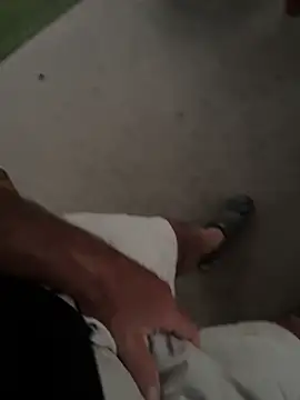 Snapshot of cyclone1212 chatting on 04/04/26, 10:57 cyclone1212 online show from 04/04/26, 10:57