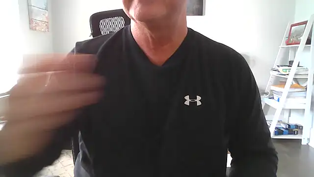 Snapshot of cyclone1212 chatting on 04/08/26, 12:49 cyclone1212 online show from 04/08/26, 12:49