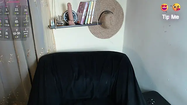 Snapshot of Tim_mz01 chatting on 09/09/25, 09:47 Tim mz01 online show from 09/09/25, 09:47