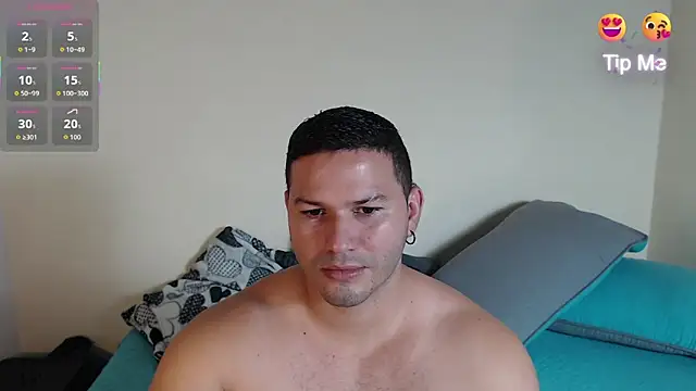 Snapshot of Tim_mz01 chatting on 10/07/25, 07:11 Tim mz01 online show from 10/07/25, 07:11