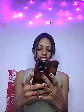 Your-Kitkat online show from 11/14/25, 05:33