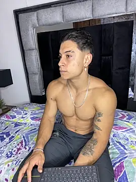 MR MUSCLE online show from 11/16/25, 12:00