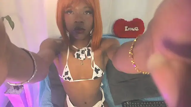 Snapshot of Rosaly_Rodman chatting on 09/09/25, 04:17 Rosaly Rodman online show from 09/09/25, 04:17