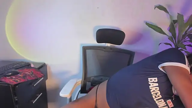 Rosaly Rodman online show from 11/24/25, 07:13