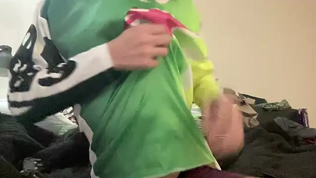 Snapshot of longdickelijah chatting on 11/01/25, 11:01 longdickelijah online show from 11/01/25, 11:01