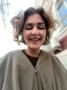 KellyKeler online show from 11/26/25, 11:44