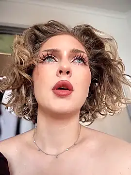 Snapshot of KellyKeler chatting on 03/22/26, 10:07 KellyKeler online show from 03/22/26, 10:07