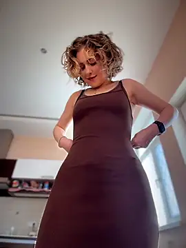 Snapshot of KellyKeler chatting on 04/02/26, 11:30 KellyKeler online show from 04/02/26, 11:30