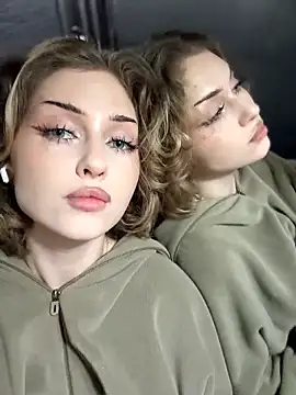 Snapshot of KellyKeler chatting on 04/03/26, 11:08 KellyKeler online show from 04/03/26, 11:08