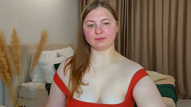 Snapshot of la__fleur chatting on 09/16/25, 09:27 la  fleur online show from 09/16/25, 09:27