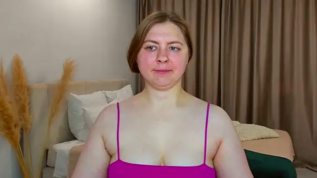 Snapshot of la__fleur chatting on 10/20/25, 06:03 la  fleur online show from 10/20/25, 06:03