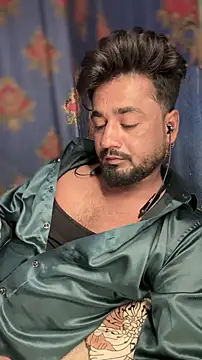 Snapshot of Munny6677 chatting on 02/02/26, 05:33 Munny6677 online show from 02/02/26, 05:33