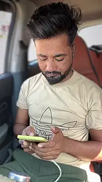 Snapshot of Munny6677 chatting on 02/07/26, 07:23 Munny6677 online show from 02/07/26, 07:23