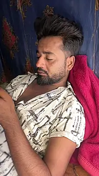 Snapshot of Munny6677 chatting on 02/10/26, 09:41 Munny6677 online show from 02/10/26, 09:41