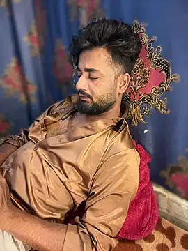 Snapshot of Munny6677 chatting on 03/04/26, 06:25 Munny6677 online show from 03/04/26, 06:25