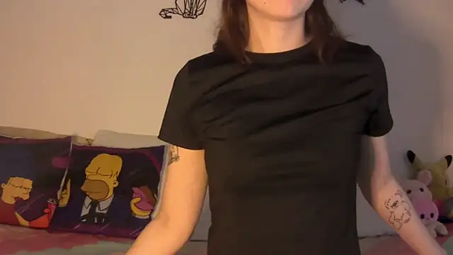 Snapshot of syncproject chatting on 11/03/25, 12:57 syncproject online show from 11/03/25, 12:57