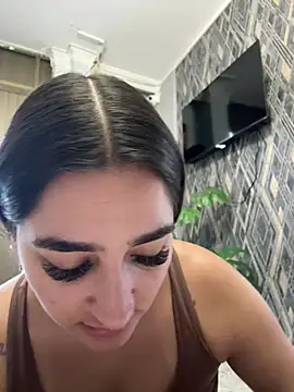 Snapshot of JasmineRhodes chatting on 07/16/26, 12:55 JasmineRhodes online show from 07/16/26, 12:55