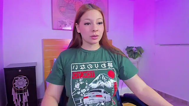 kitty sweeety  online show from 04/17/26, 07:39