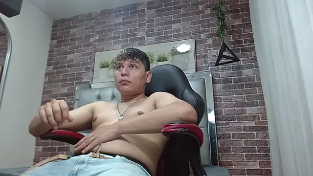 dondanys online show from 10/13/25, 07:36