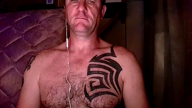 Snapshot of Yournaughty chatting on 09/11/25, 04:23 Yournaughty online show from 09/11/25, 04:23