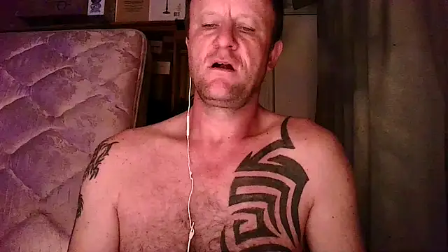 Snapshot of Yournaughty chatting on 11/03/25, 04:36 Yournaughty online show from 11/03/25, 04:36