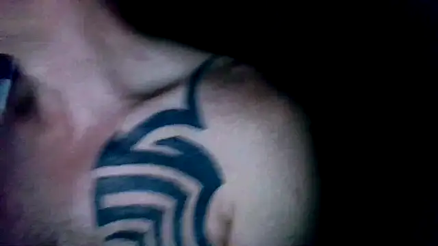 Snapshot of Yournaughty chatting on 11/10/25, 05:06 Yournaughty online show from 11/10/25, 05:06