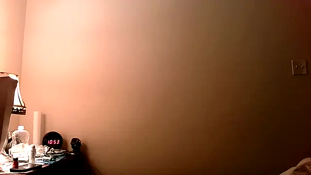 Snapshot of Yournaughty chatting on 12/22/25, 04:53 Yournaughty online show from 12/22/25, 04:53