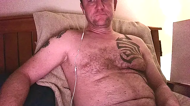 Snapshot of Yournaughty chatting on 01/19/26, 05:44 Yournaughty online show from 01/19/26, 05:44