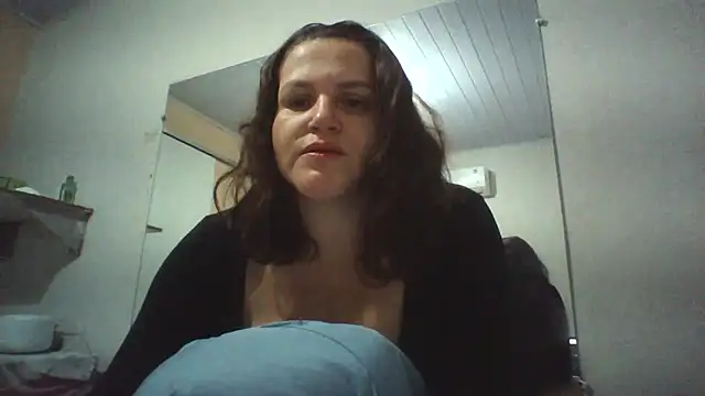 Vanessinhadappkrosa online show from 07/07/26, 03:38