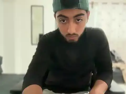 millan 32 online show from 11/26/25, 10:55