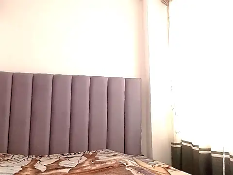 saara johnson496 online show from 01/12/26, 08:58