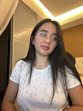 Snapshot of Michelle_Zoe chatting on 03/13/26, 08:10 Michelle Zoe online show from 03/13/26, 08:10