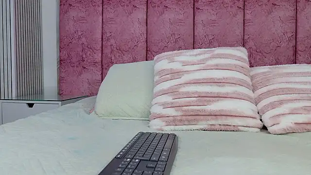 emmacurvy online show from 02/26/26, 03:05