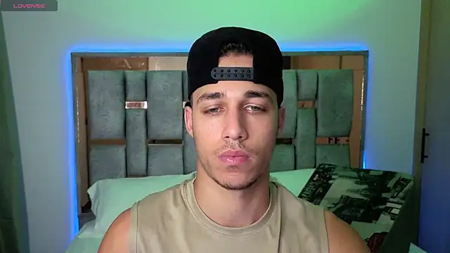 orionblaze69  online show from 10/20/25, 10:27