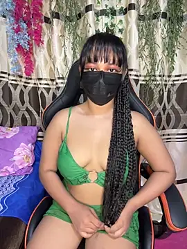 Ariana  Marie online show from 11/17/25, 10:54