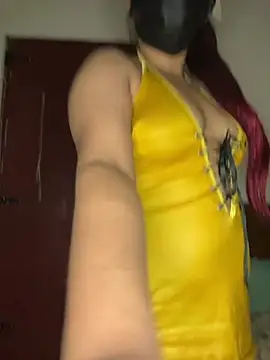 Snapshot of Ariana__Marie chatting on 07/15/26, 10:15 Ariana Marie online show from 07/15/26, 10:15