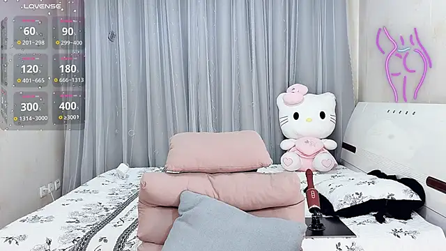 Snapshot of 55wlwlwl chatting on 04/13/26, 01:00 55wlwlwl online show from 04/13/26, 01:00