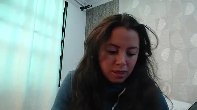 Snapshot of elamurray chatting on 09/25/25, 11:14 elamurray online show from 09/25/25, 11:14