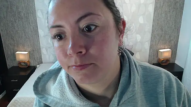 Snapshot of elamurray chatting on 10/21/25, 11:11 elamurray online show from 10/21/25, 11:11