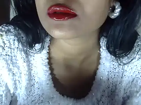 hotee bhabi online show from 12/21/25, 08:27