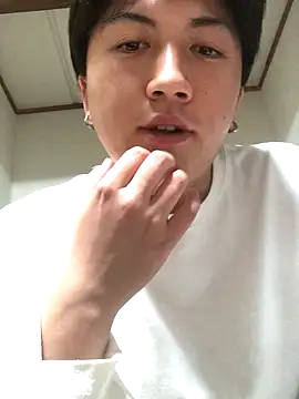 shunchan1919 online show from 10/15/25, 01:44