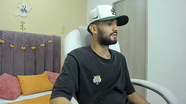 Ryan Jackson  online show from 10/13/25, 10:43