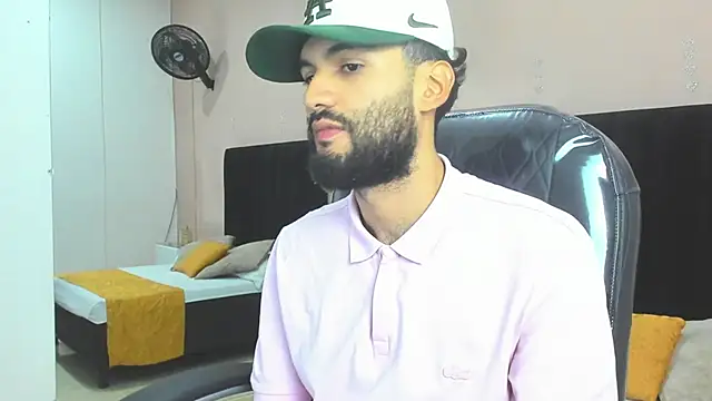 Ryan Jackson  online show from 11/12/25, 05:52