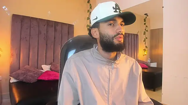 Ryan Jackson  online show from 11/17/25, 04:07